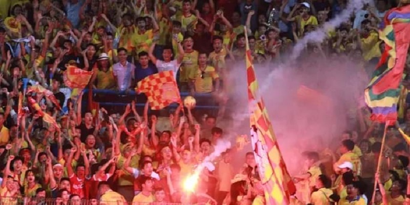 Thuat ngu Hooligan la gi trong bong da Viet Nam